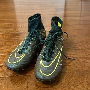 Nike Mercurial Superfly IV Electric Fg Football Soccer Cleats U.S. size 7 men